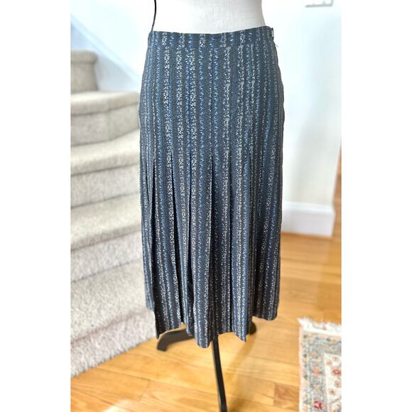 Vintage 70s Elizabeth Arden Silk Pleated Navy & Gray Midi Skirt - Picture 1 of 8